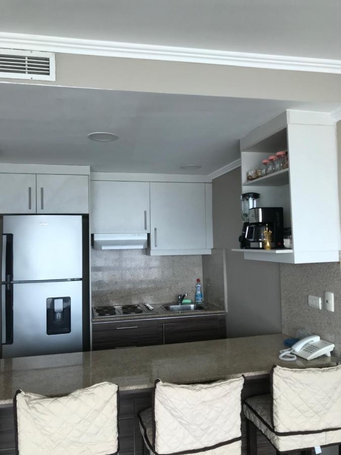 Suites Emporium Guayaquil Exteriör bild